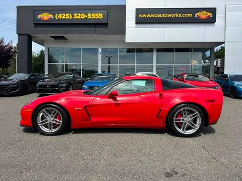 Used 2007 Chevrolet Corvette Z06 w/ Preferred Equipment Group RWD image 23