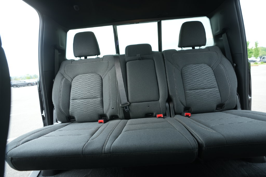 New 2026 RAM 1500 Express AWD/4WD image 36