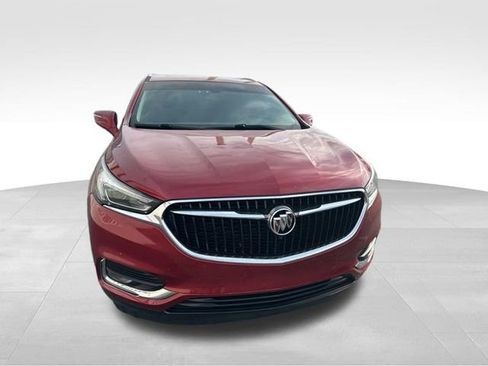 Used 2018 Buick Enclave Essence AWD/4WD image 3
