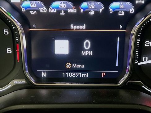Used 2021 GMC Yukon Denali w/ Denali Premium Package AWD/4WD image 15