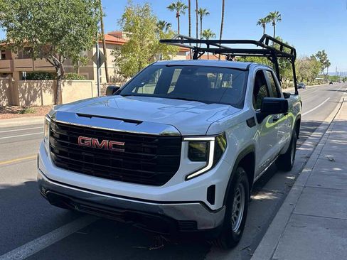 Used 2023 GMC Sierra 1500 Pro w/ Pro Value Package RWD image 4