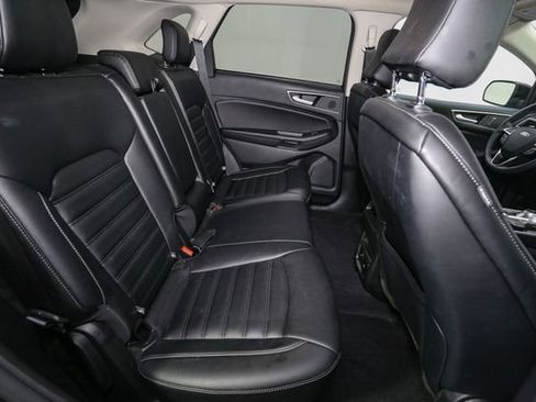 Used 2024 Ford Edge SEL w/ Convenience Package image 19