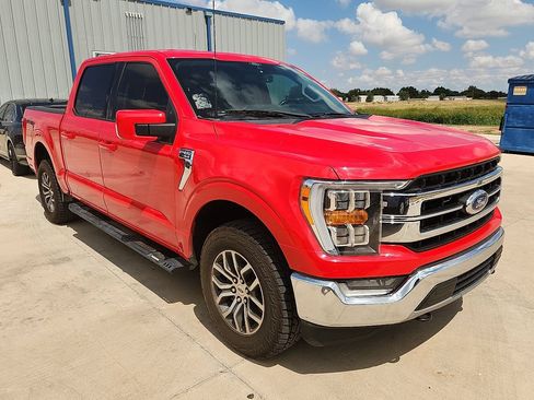 Used 2021 Ford F150 Lariat AWD/4WD image 4