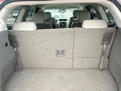Used 2014 Chevrolet Traverse LT FWD image 17