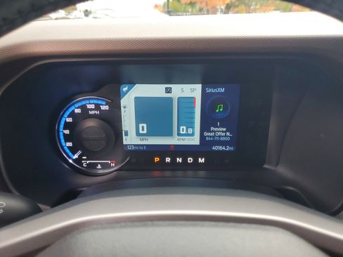 Used 2023 Ford Bronco Outer Banks image 15