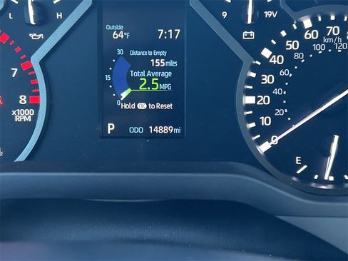 Used 2023 Toyota Tundra Limited image 41