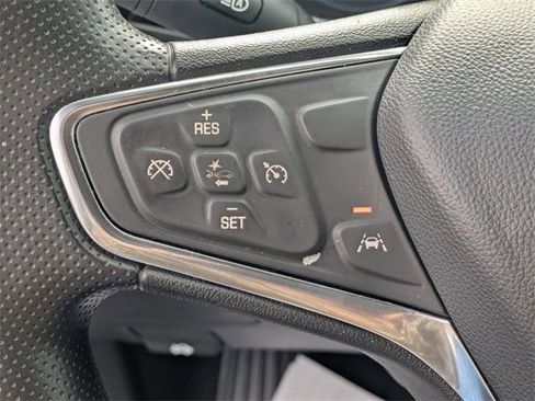 Used 2024 Chevrolet Malibu LT image 16