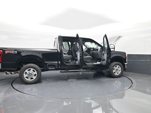 New 2025 Ford F250 XLT w/ 360-Degree Camera Package image 59
