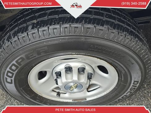 Used 2020 Chevrolet Express 2500 w/ Driver Convenience Package image 31