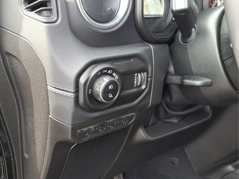 New 2026 Jeep Gladiator Sport image 14