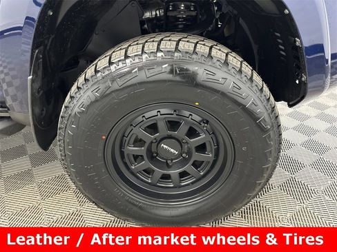 Used 2021 Toyota 4Runner TRD Off-Road Premium image 13