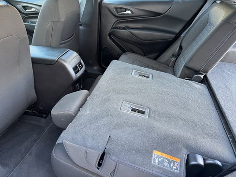 Used 2024 Chevrolet Equinox LT image 17