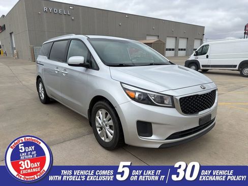 Used 2016 Kia Sedona LX w/ LX Convenience Package image 1