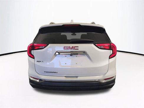 Used 2020 GMC Terrain SLT w/ Preferred Package image 6