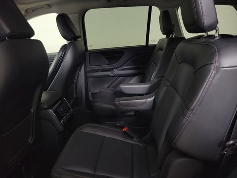 Certified 2025 Lincoln Aviator 2WD w/ Jet Appearance Package image 24
