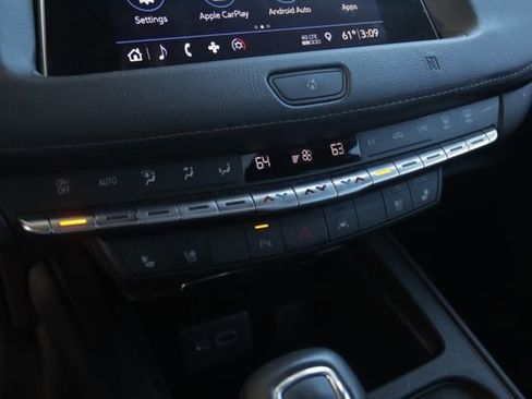 Used 2019 Cadillac XT4 Premium Luxury image 19