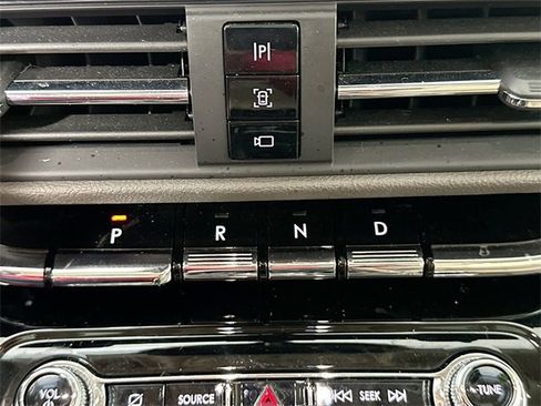 Used 2022 Lincoln Corsair Grand Touring image 16