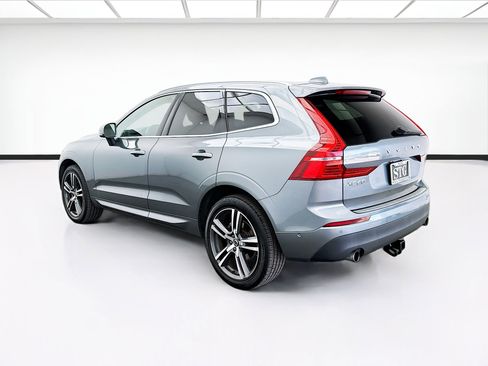 Used 2019 Volvo XC60 T5 Momentum w/ Premium Package AWD/4WD image 6