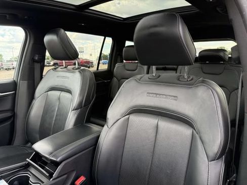 Used 2022 Jeep Grand Cherokee L Overland AWD/4WD image 14