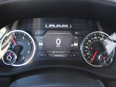 Used 2024 RAM 2500 Laramie w/ Safety Group image 20