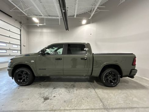 New 2026 RAM 1500 Big Horn AWD/4WD image 9