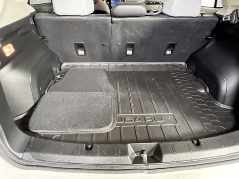 Used 2023 Subaru Crosstrek 2.5i Limited AWD/4WD image 25