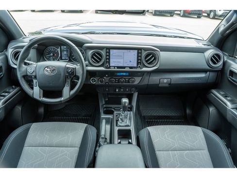 Used 2023 Toyota Tacoma TRD Sport AWD/4WD image 18