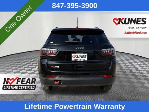 Used 2024 Jeep Compass Trailhawk image 6