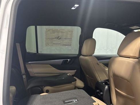 New 2026 Buick Enclave Preferred image 16