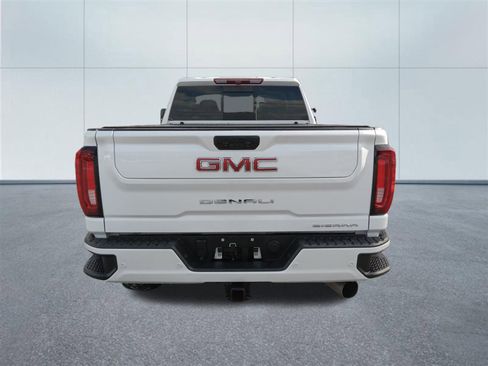 Used 2022 GMC Sierra 2500 Denali image 4