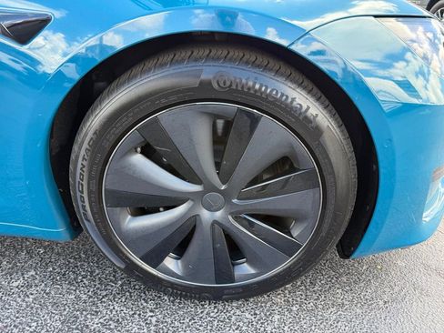 Used 2022 Tesla Model S Plaid image 38