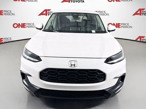 Used 2025 Honda HR-V LX image 2