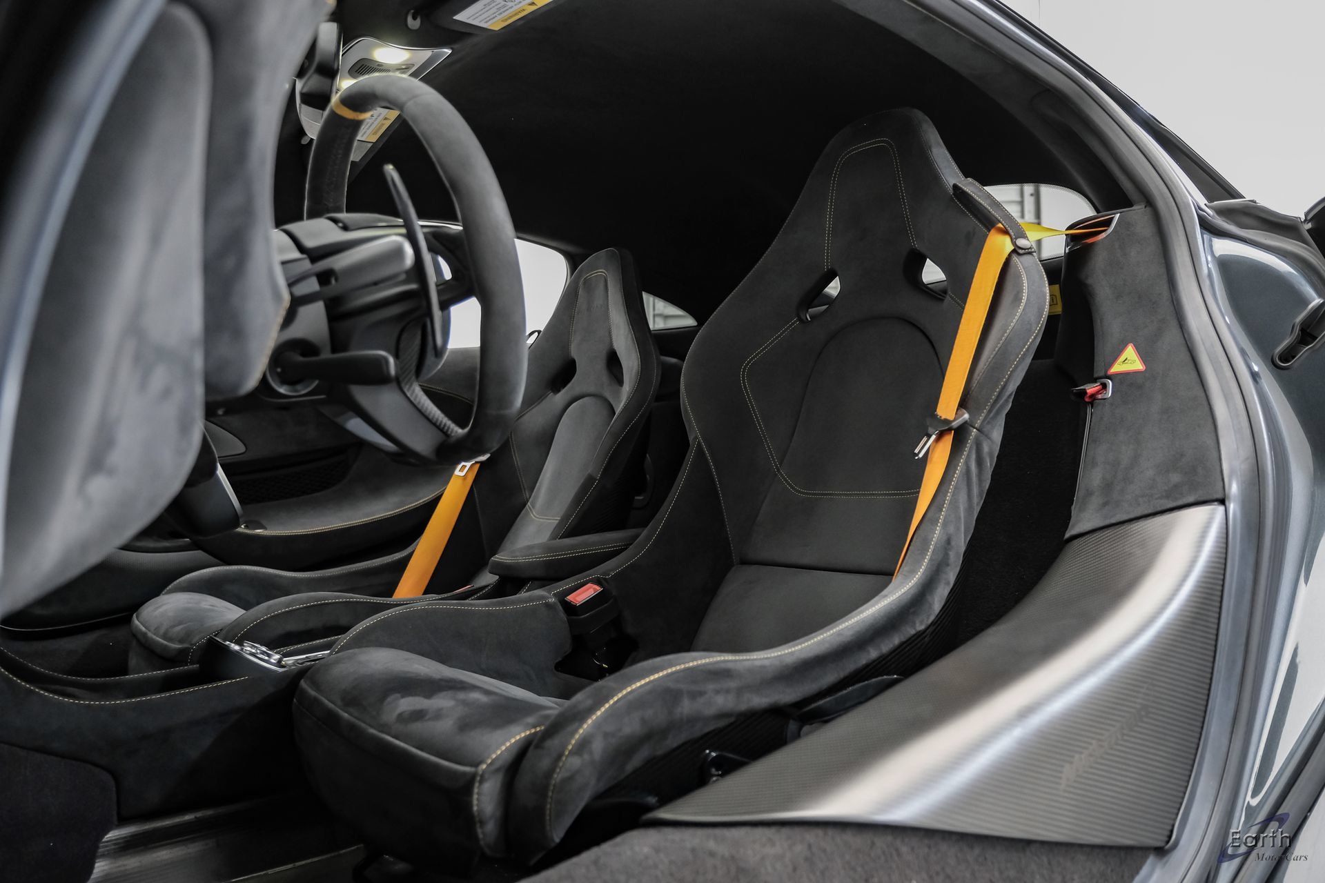 Used 2019 McLaren 600LT RWD image 45
