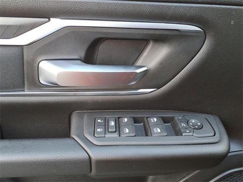 New 2026 RAM 1500 4x4 Crew Cab image 11