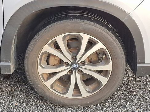 Used 2020 Subaru Forester Limited w/ Popular Package #3 image 8