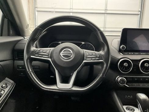 Used 2022 Nissan Sentra SV image 8