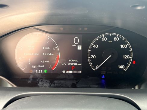 New 2026 Honda HR-V LX image 15