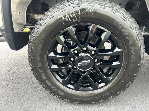New 2026 Chevrolet Silverado 2500 Custom w/ Custom Convenience Package AWD/4WD image 11