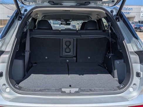 New 2025 Mitsubishi Outlander SE image 27