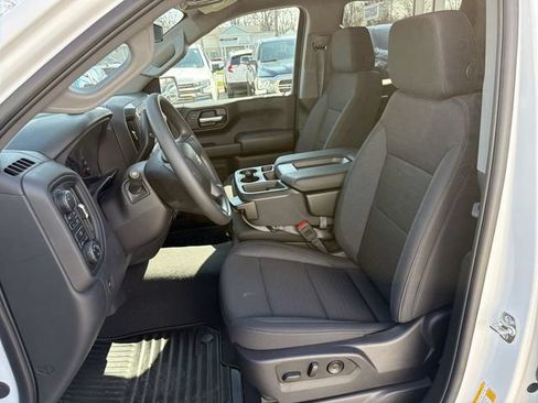 Used 2025 Chevrolet Silverado 1500 Custom w/ Turbomax Blackout Package AWD/4WD image 13