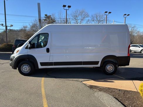Used 2023 RAM ProMaster 2500 image 6