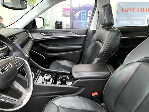 Used 2021 Jeep Grand Cherokee L Limited image 9