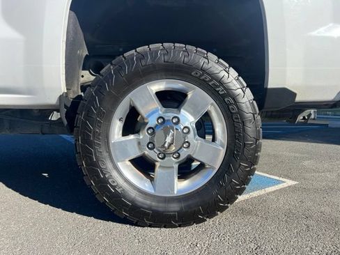 Used 2018 Chevrolet Silverado 2500 LTZ w/ Duramax Plus Package AWD/4WD image 11