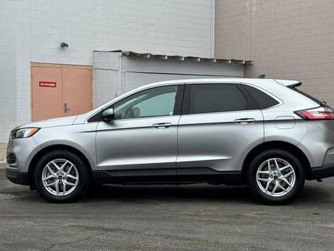 Certified 2023 Ford Edge SEL image 7