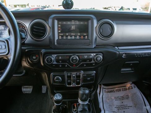 Used 2020 Jeep Wrangler Unlimited Sport S image 15