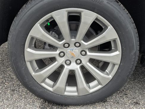 New 2026 Chevrolet Tahoe Premier AWD/4WD image 9