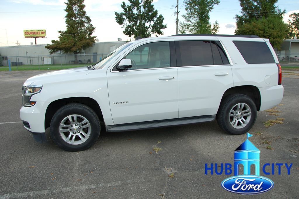 Used 2015 Chevrolet Tahoe LT RWD image 2