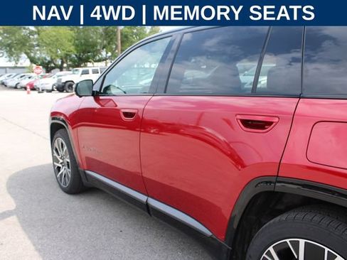 Used 2025 Jeep Wagoneer S Limited w/ Comfort Package AWD/4WD image 47