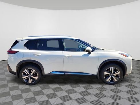 Certified 2023 Nissan Rogue Platinum w/ Platinum Premium Package AWD/4WD image 6