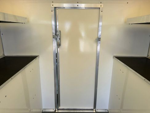 Used 2025 Ford E-450 and Econoline 450 Super Duty w/ Driver's Safety Package image 9